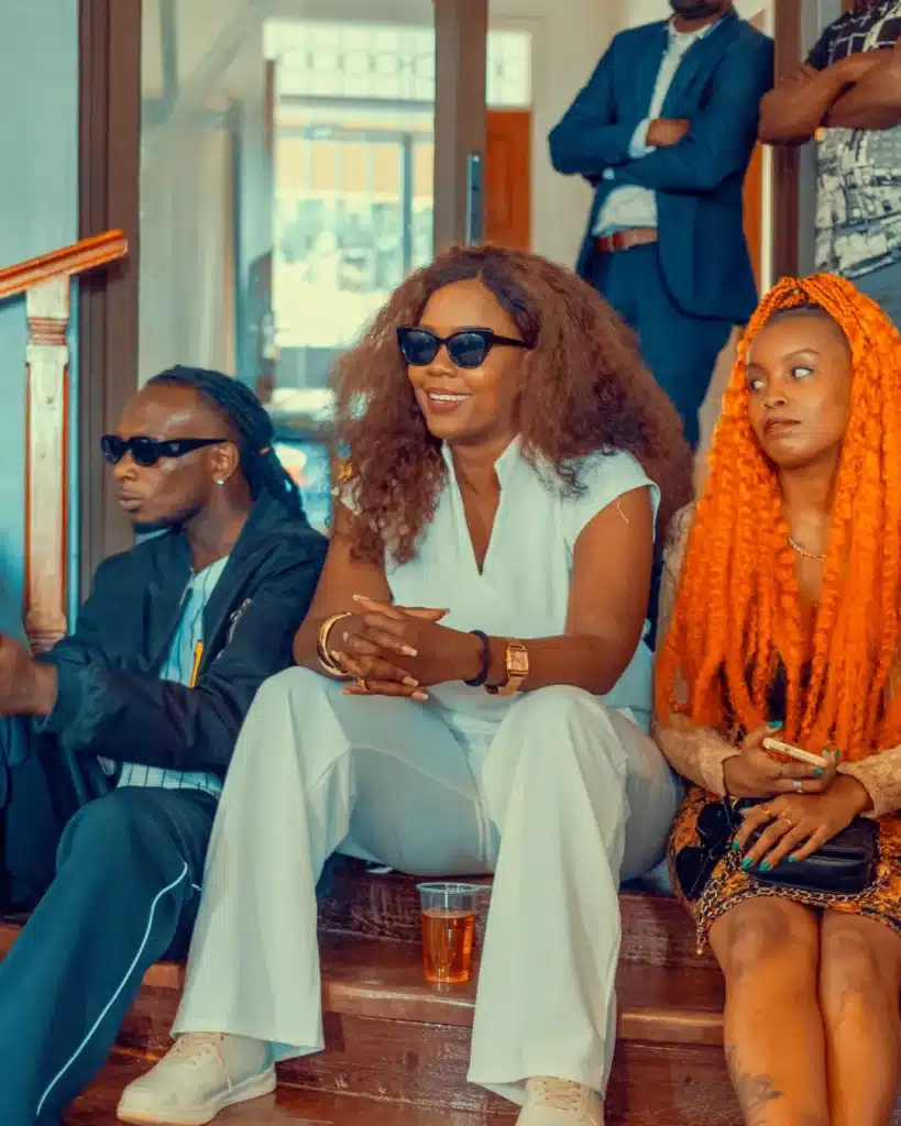 Sanaipei Tande - Chum Chum