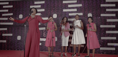 VIDEO: Ritha Komba - Ni Rafiki (Mp4 Download) - KibaBoy