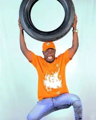 Audio: Oscar Parable Ft. Mkaliwenu – Kangaroo (Mp3 Download)