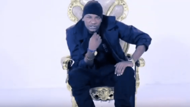 VIDEO: Adam Mchomvu - Au Sio (Mp4 Download) - Kibaboy