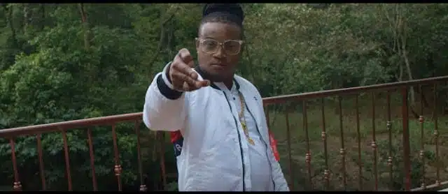 VIDEO: Chikuzee - Manyaku Nyaku (Mp4 Download)