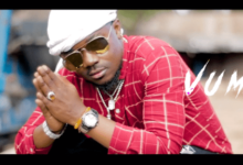 VIDEO: Dee Pesa X Sholo Mwamba - Vumbi (Mp4 Download) - KibaBoy