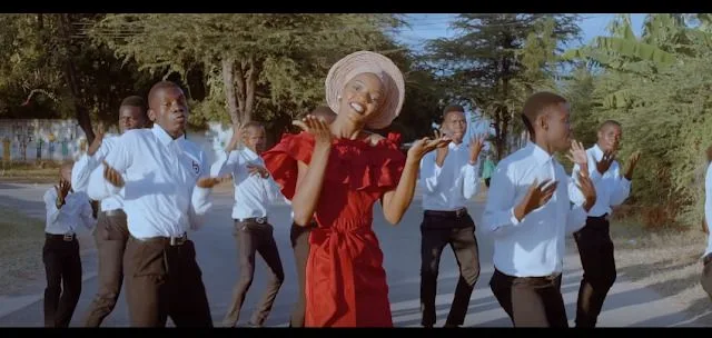 VIDEO: Jesca Gazuko - Bwana Amefanya (Mp4 Download)