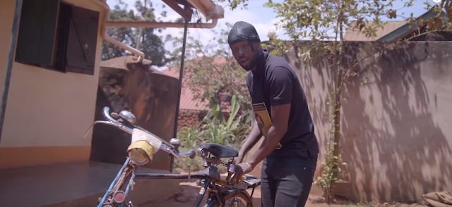 VIDEO: Eddy Kenzo - Mbakooye (Mp4 Download) - KibaBoy