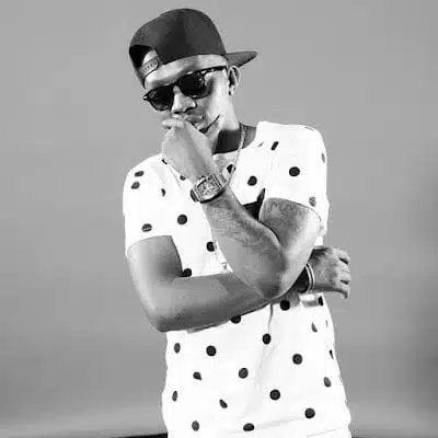 Audio: Shetta Ft. Jux & Mr Blue - Hatufanani (Mp3 Download)