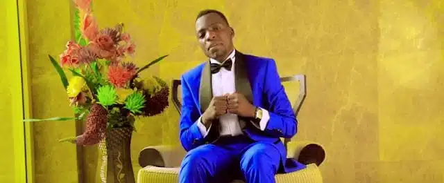 VIDEO: Fabian Modern Ft. Upendo Nkone - Nataka Nikuone Yesu (Mp4 Download)