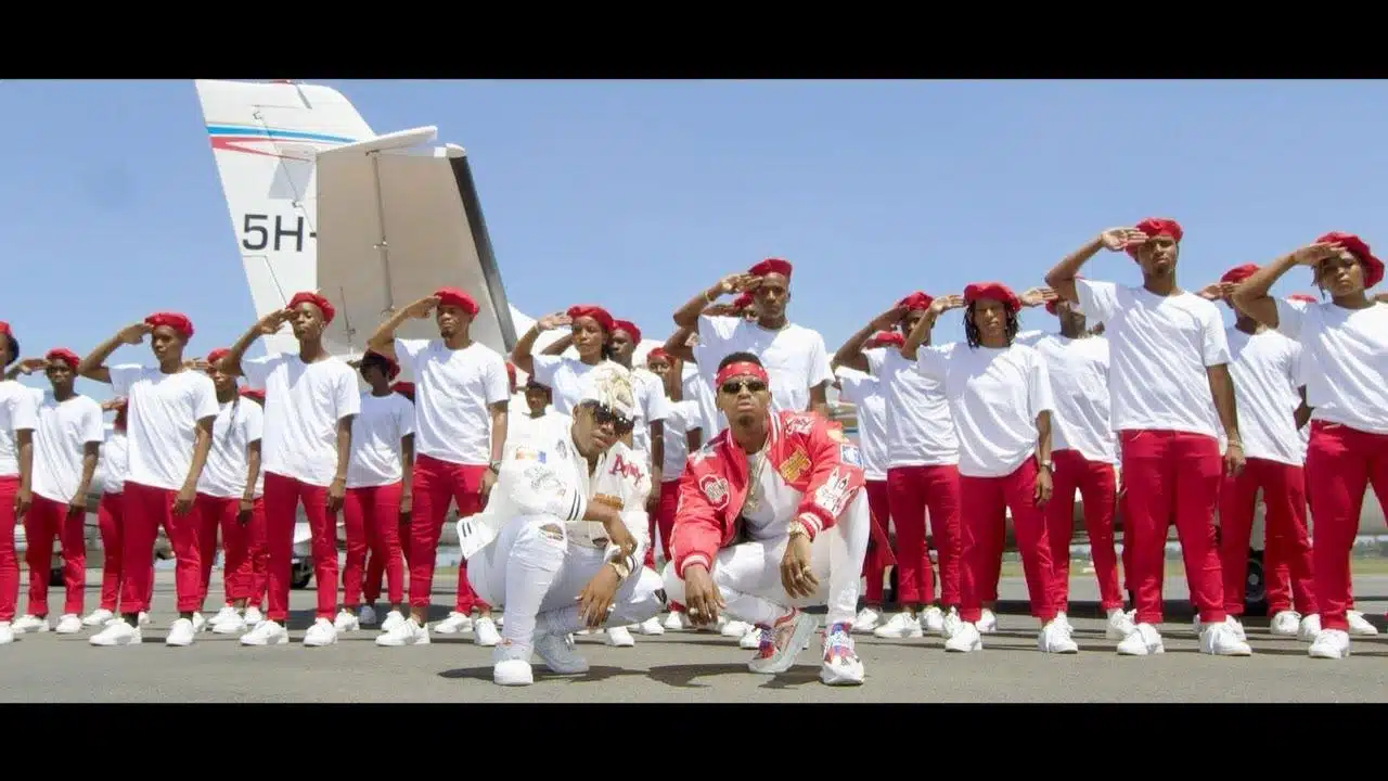 VIDEO: Rayvanny Ft. Diamond Platnumz - Tetema (Mp4 Download)
