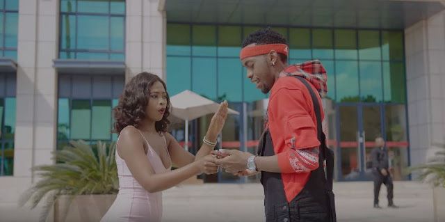 VIDEO: Goodluck Gozbert - Nibadilishe (Mp4 Download) - KibaBoy