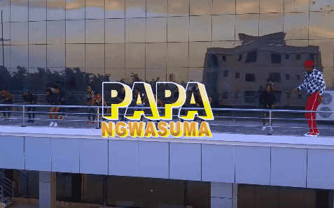 VIDEO: Koffi Olomide – Papa Ngwasuma (Mp4 Download) - KibaBoy