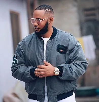 Audio: Izzo Bizness - Mr. Xmas II (Mp3 Download)