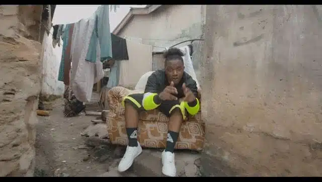 VIDEO: Rayvanny Ft Dulla Makabila - Miss Buza (Mp4 Download)