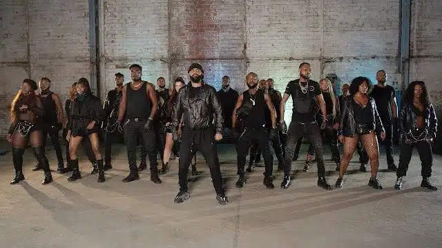VIDEO: Fally Ipupa - Allo Téléphone (Mp4 Download)