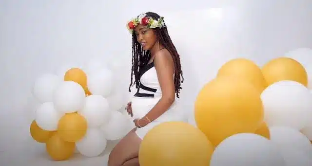 VIDEO: Eric Omondi - Mimba Jameni (Mp4 Download)