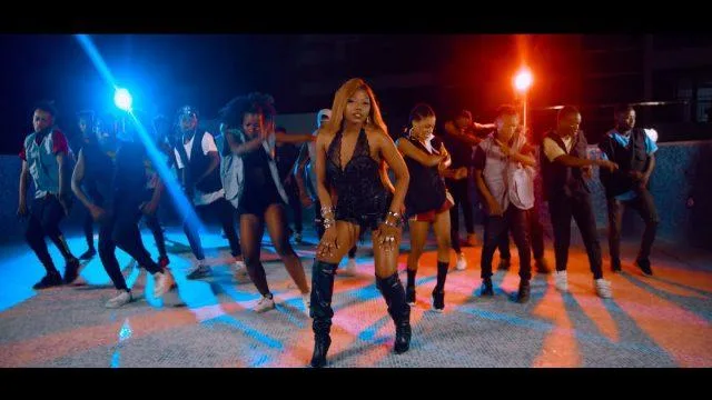 VIDEO: Maua Sama - Kan Dance (Mp4 Download)