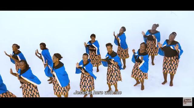 VIDEO: Neema Gospel Choir, AIC Chang'ombe - Muumba Wa Miisho (Mp4 Download) - KibaBoy