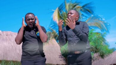 VIDEO: Christopher Mwahangila Ft Paul Mwazembe - Kilio Tanzania (Mp4 Download) - KibaBoy