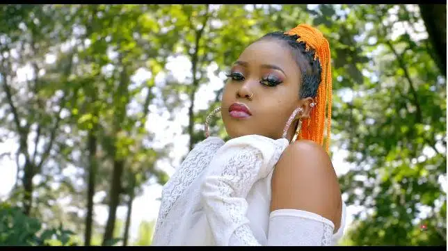 VIDEO: Zee - Tamu (Mp4 Download)