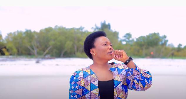 VIDEO: Martha Mwaipaja - Ni Tabibu (Mp4 Download) - KibaBoy