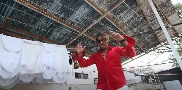 VIDEO: Masterpiecen King Ft. Otile Brown - Humble (Mp4 Download)