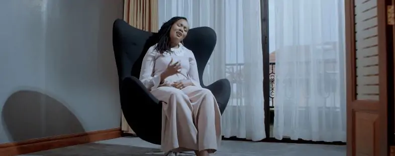 VIDEO: Alice Kimanzi - Question (Mp4 Download)