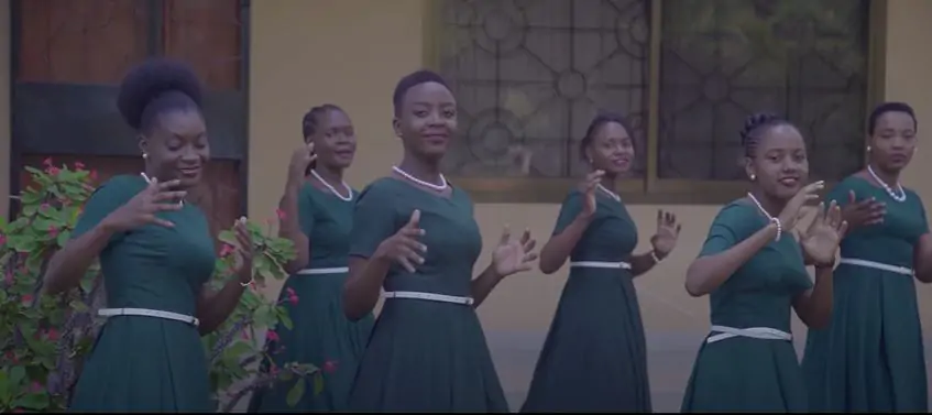 VIDEO: Neema Gospel Choir, AIC Chang'ombe - Kutembea na Yesu (Mp4 Download)