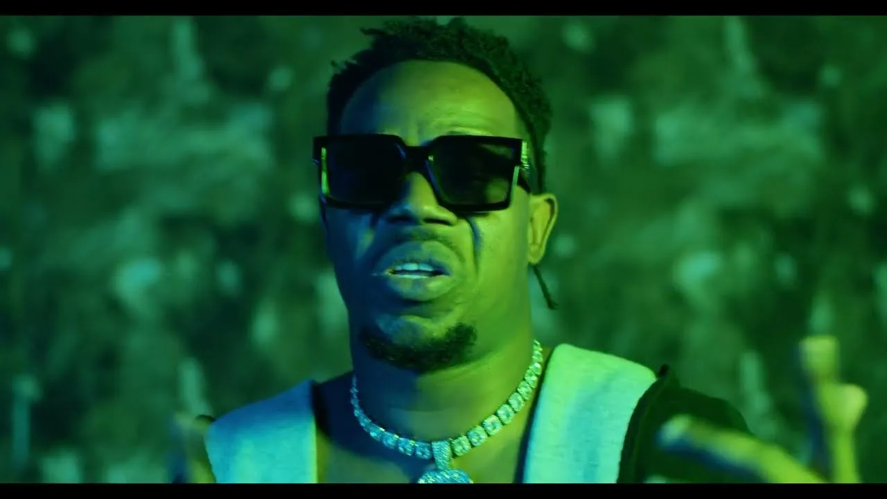 VIDEO: Manengo Ft. Nay Wa Mitego & Moni Centrozone - On My Way (Mp4 Download)