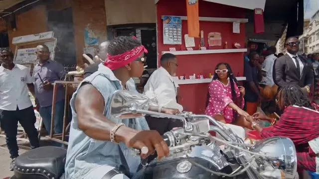 VIDEO: Harmonize Ft. Mabantu - Deka (Mp4 Download)