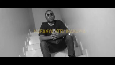 VIDEO: Stereo Singasinga - Nafanya Kitu Inakuwa (Mp4 Download) - KibaBoy