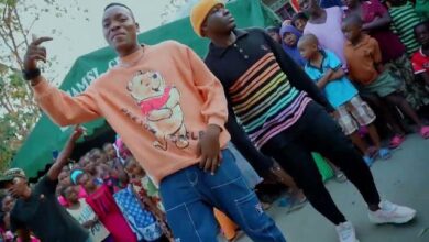 VIDEO: Msaga Sumu Ft. Zungu Macha - Sinaga Mbambamba (Mp4 Download) - KibaBoy