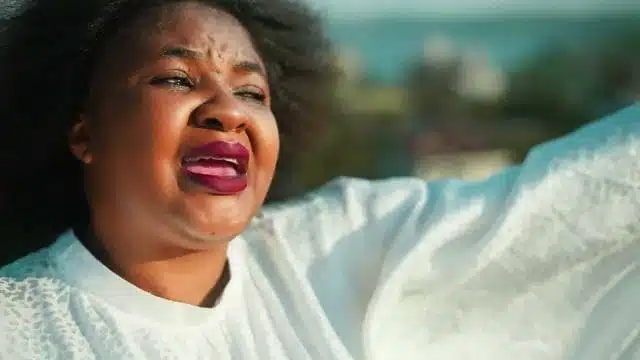 VIDEO: Rose Ndauka Ft. Stemo - Asante Baba (Mp4 Download)