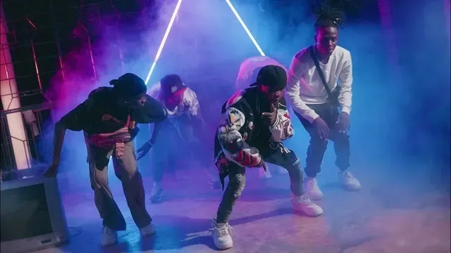 VIDEO: Dogo Sillah Ft. Baddest 47 - Kujinafasi (Mp4 Download)