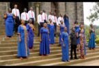 VIDEO: Kijitonyama Uinjilisti Choir - NAKIMBILIA MSALABANI (Mp4 Download) - KibaBoy