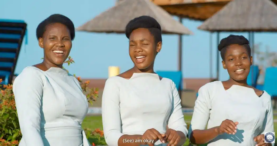 VIDEO: Zabron Singers - Niko Sawa (Mp4 Download)