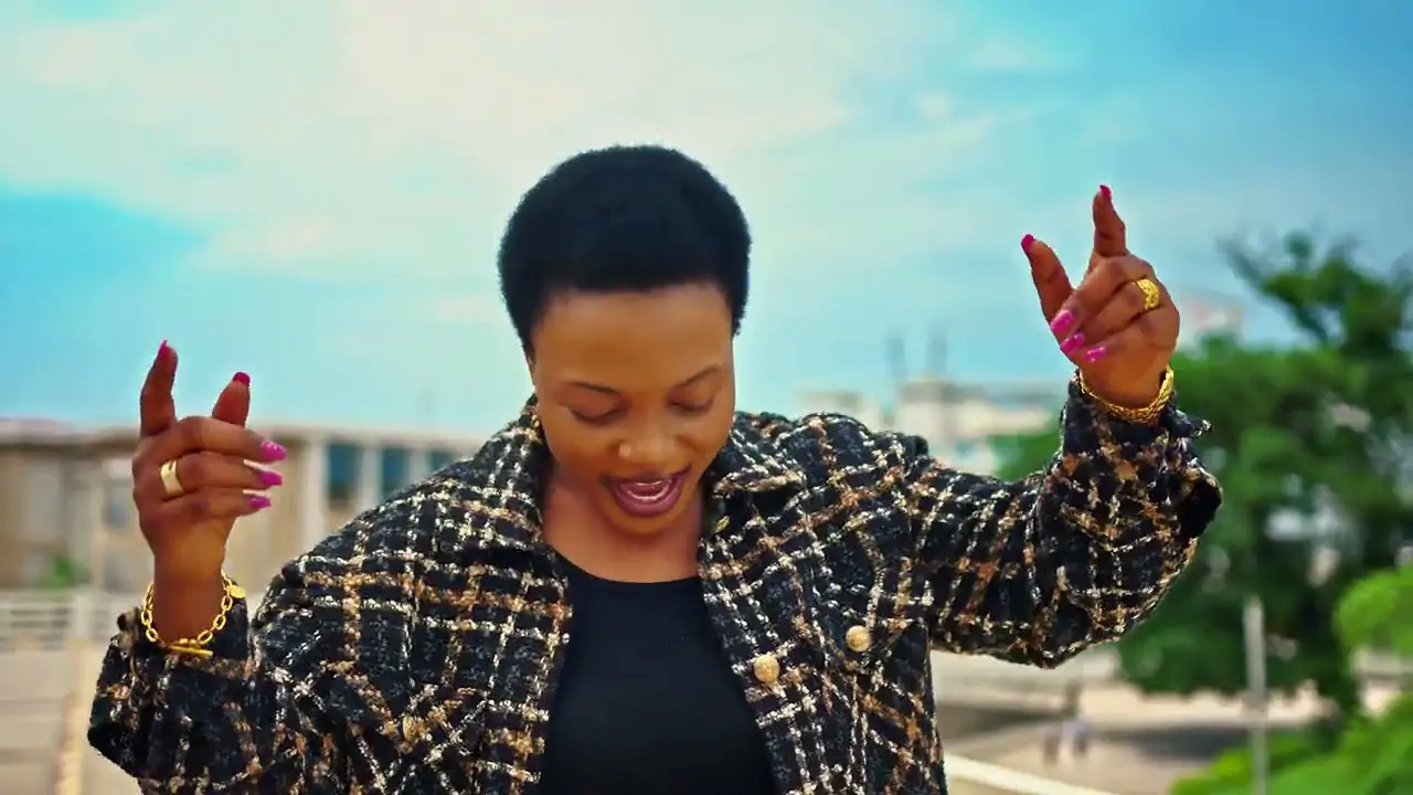 VIDEO: Martha Mwaipaja - Ni Wewe (Mp4 Download)