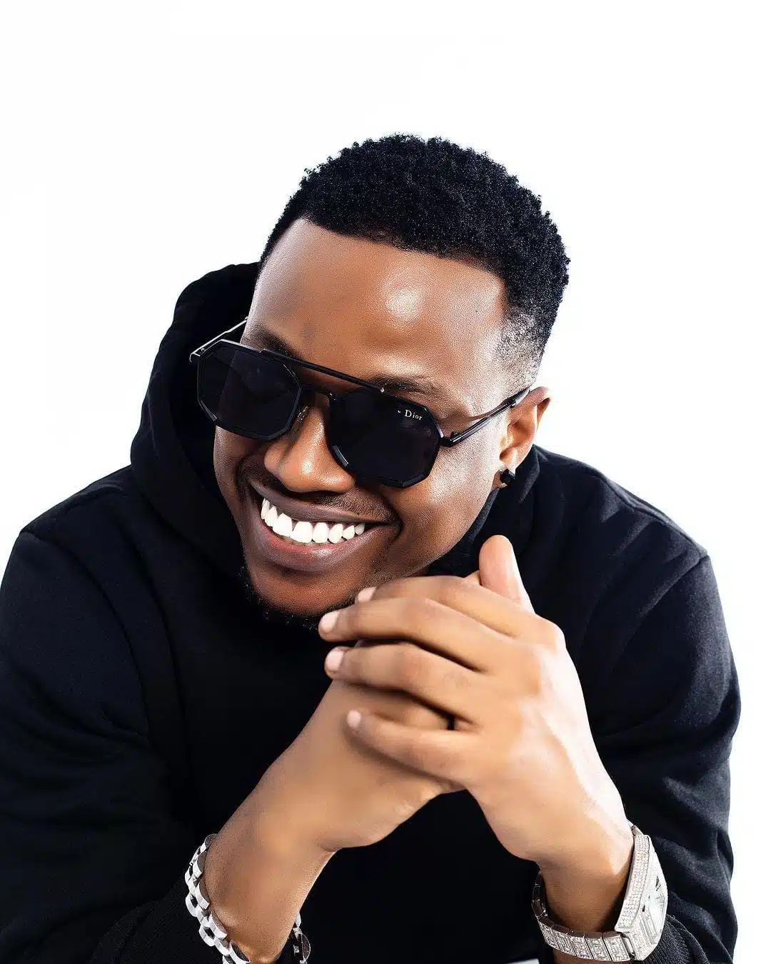 Huku Remix By Tommy Flavour Ft Iyanya