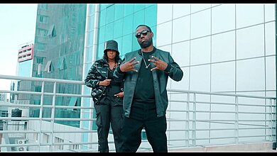 Stereo Singasinga Ft. Mr Blue & Queen Zipporah - Kaa Chonjo