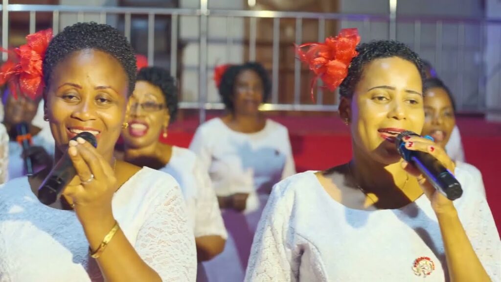 AIC Mwanza Town Choir - Kabla Misingi