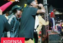 Kidensa Mc - EX Na Andazi (Live)