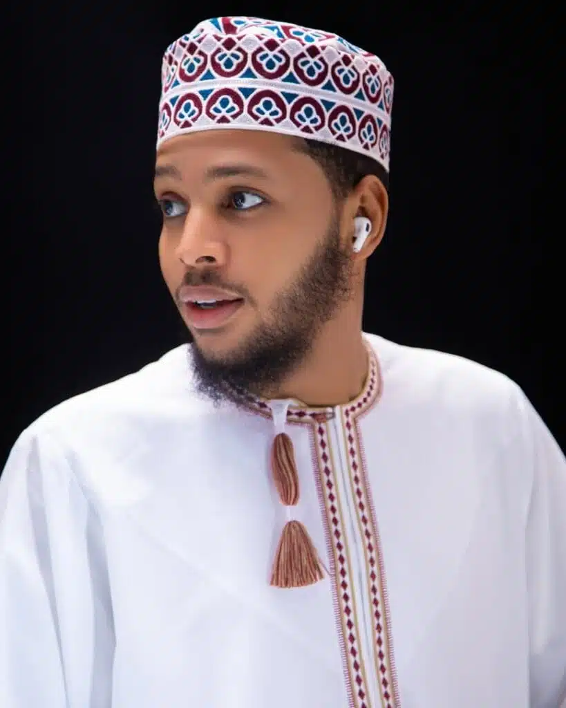 Brother Nassir - NIPEKANI TWAYBA