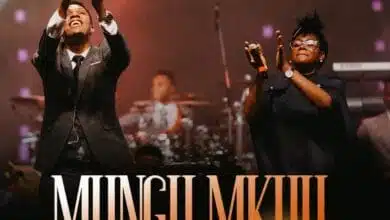 Essence Of Worship – Mungu Mkuu (Live)