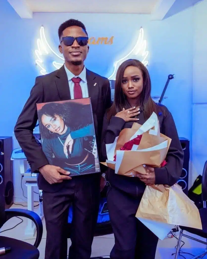 Ladsony Tz Ft. Bando & Toxic Fuvu - Champion