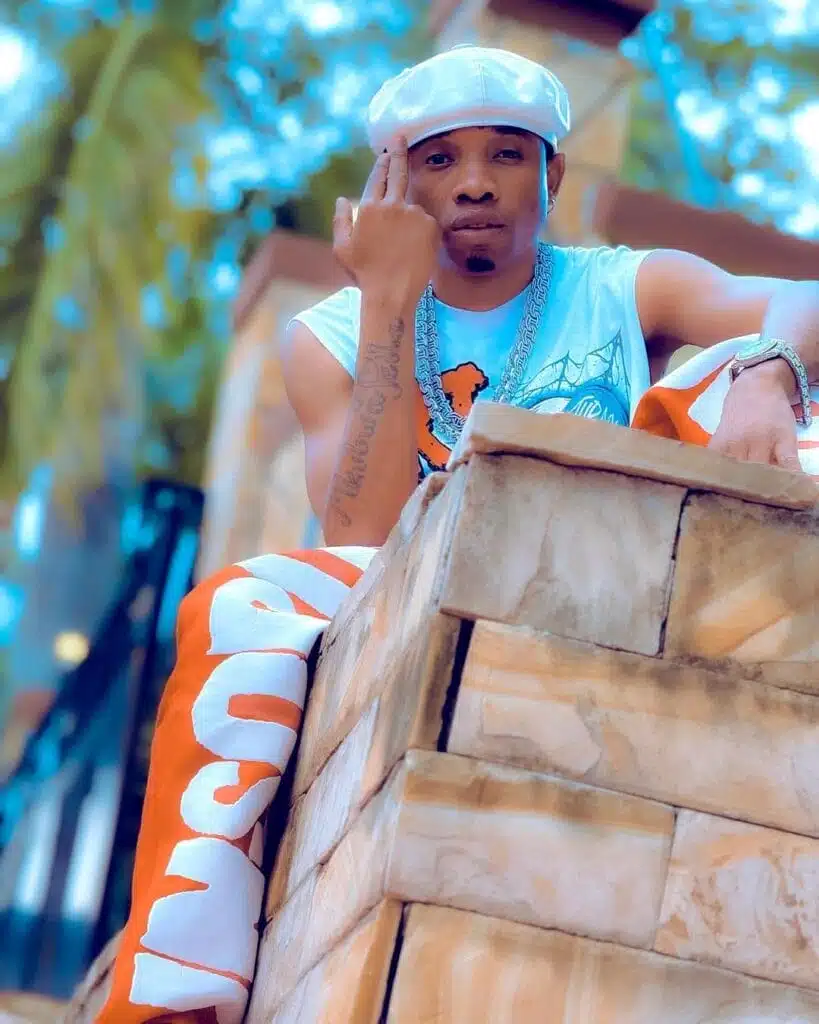 Dulla Makabila - Arudi Uswahilini