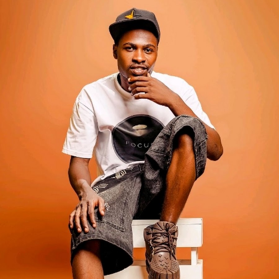 Kidensa Mc - Mganga Live Kidensa Mc - Mganga Live
