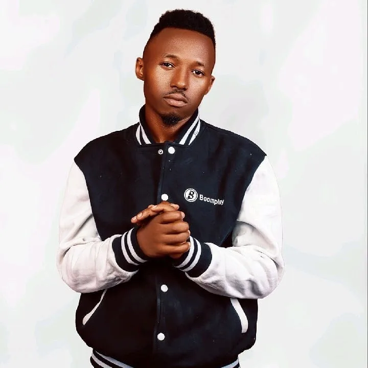 Sam Mapesa Ft Mr Blue & B.O.B - Mambo Shwari