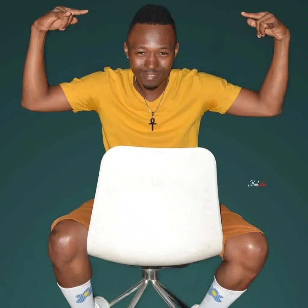 Sam Mapesa Ft Promise Nyota - Beautifull