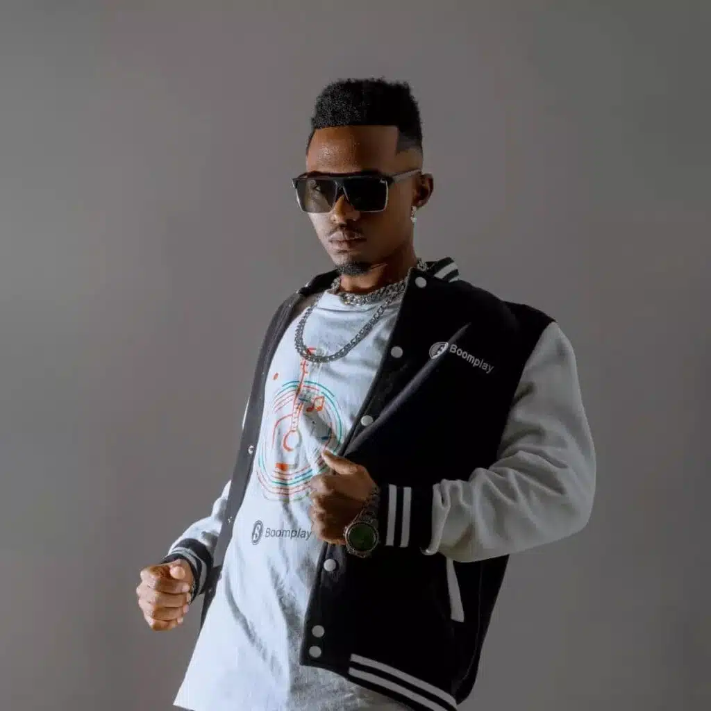 Sam Mapesa Ft Tabanako - Money Dance