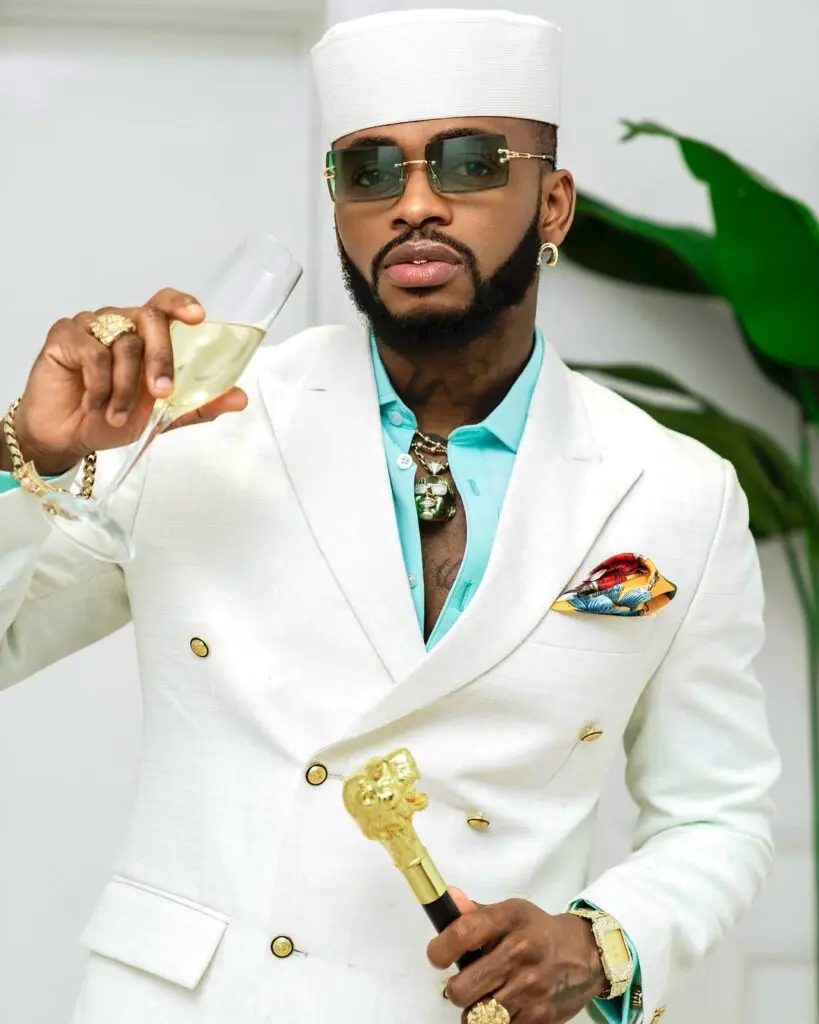 SkylaTylaa Ft Diamond Platnumz - Bombshell SkylaTylaa Ft Diamond Platnumz, Khalil Harrison, Tyler Icu & DJ Exit - Bombshell