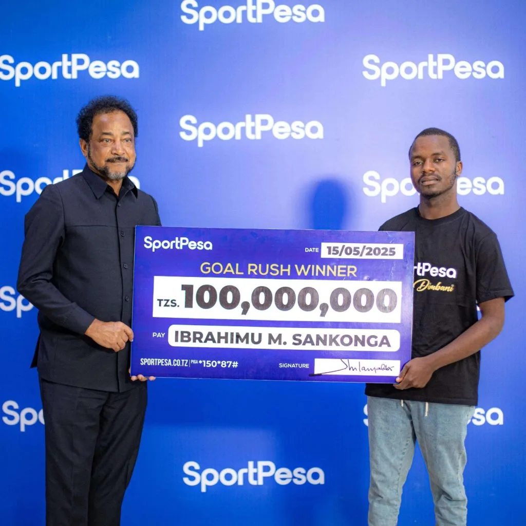 Kijana wa Miaka 23 Ashinda TZS 100 Milioni Kupitia SportPesa Goal Rush!