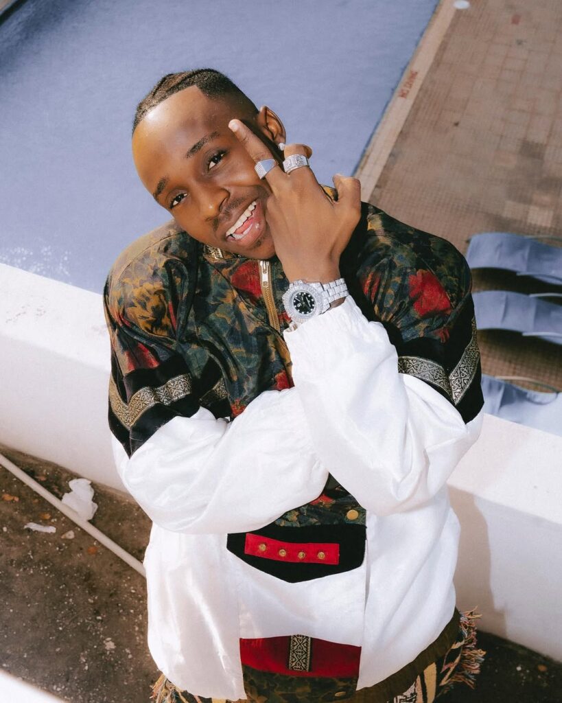 Loui Ft Ibraah - ASAMBE Loui Ft Ibraah - ASAMBE