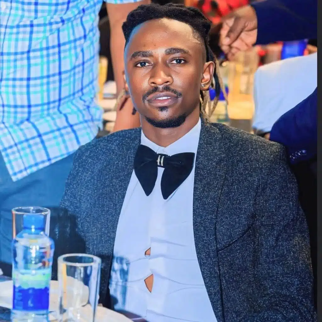 Ndaro Ft Kontawa - Zamani